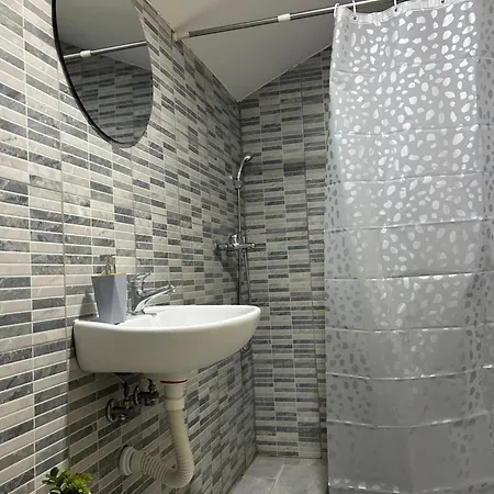 Apartment Gold Lux Surcin