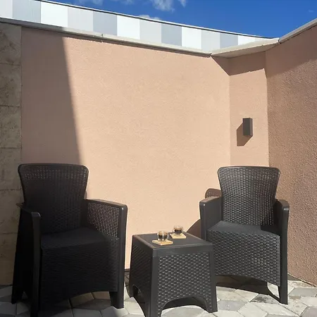 Apartment Gold Lux